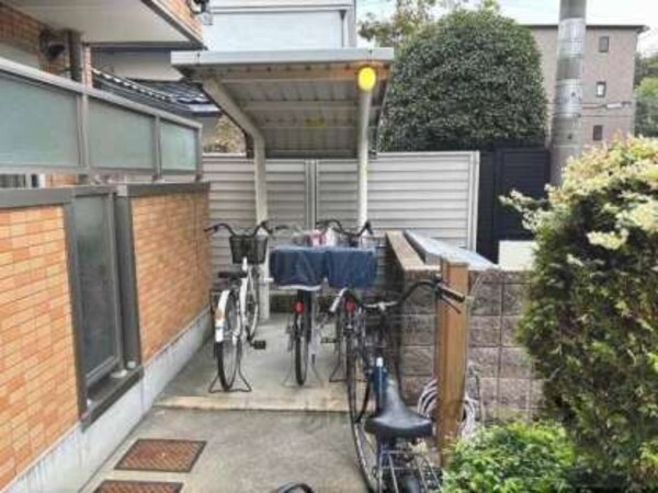 駐輪場