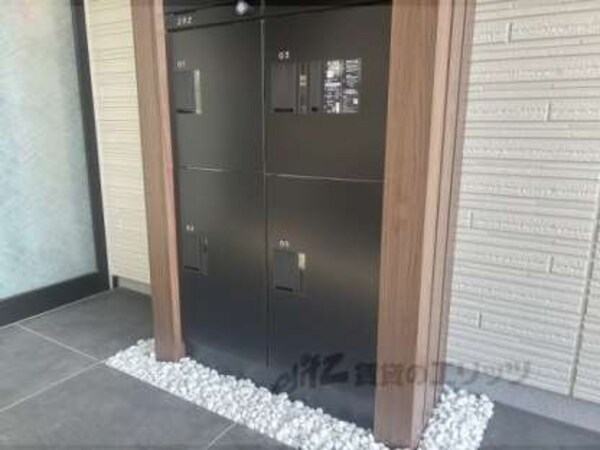 宅配ボックス