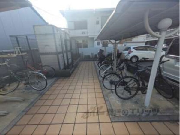 駐輪場