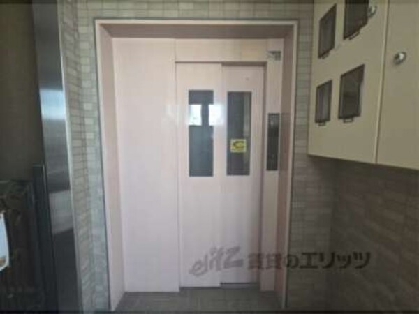 エレベーター