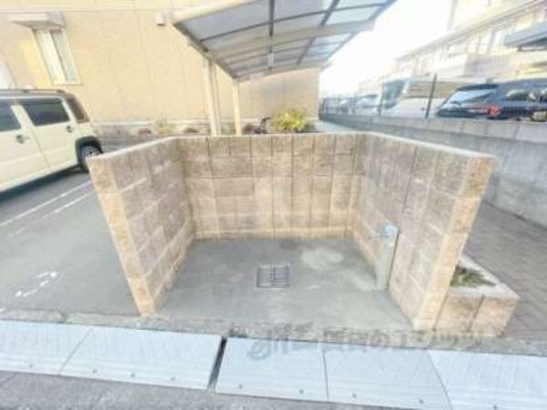 ゴミ置き場