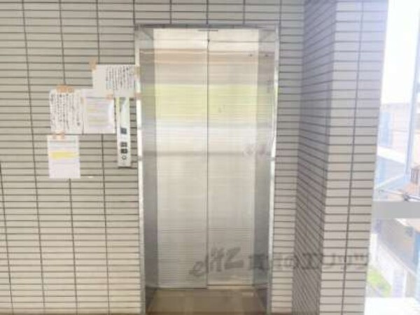 エレベーター