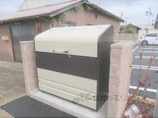 ゴミ置き場