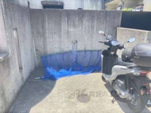 ゴミ置き場