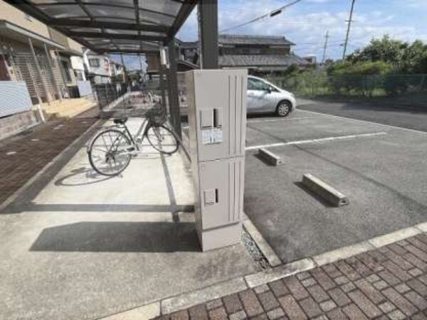 宅配ボックス