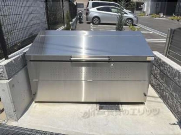 ゴミ置き場