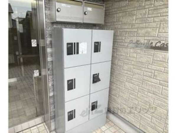 宅配ボックス