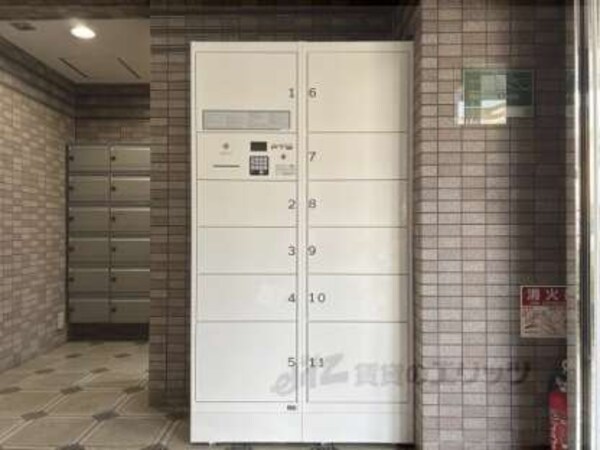 宅配ボックス