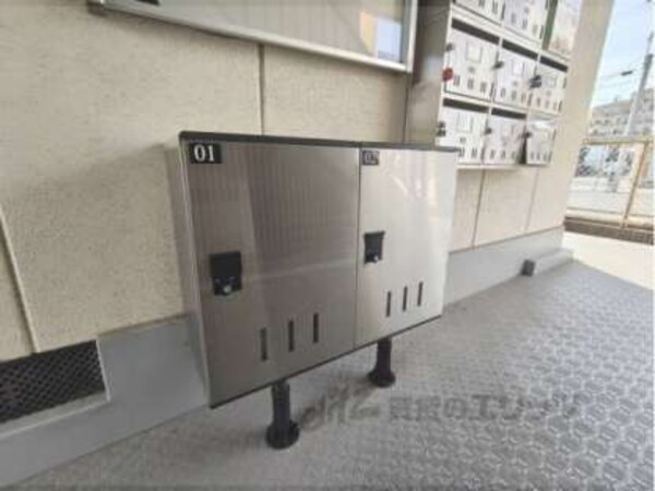 宅配ボックス