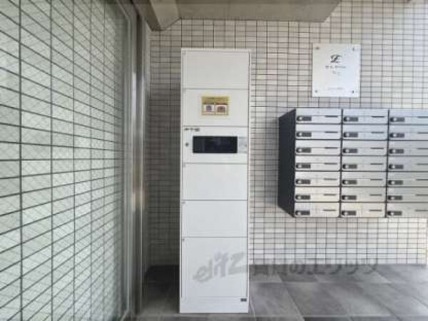 宅配ボックス