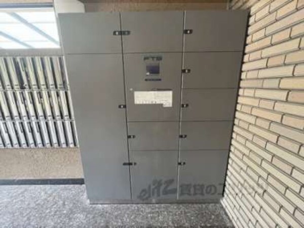 宅配ボックス