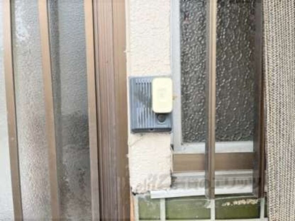 インターホン