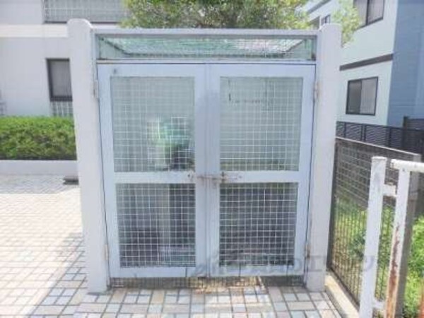 ゴミ置き場
