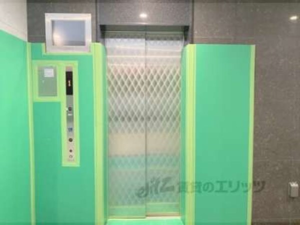 エレベーター