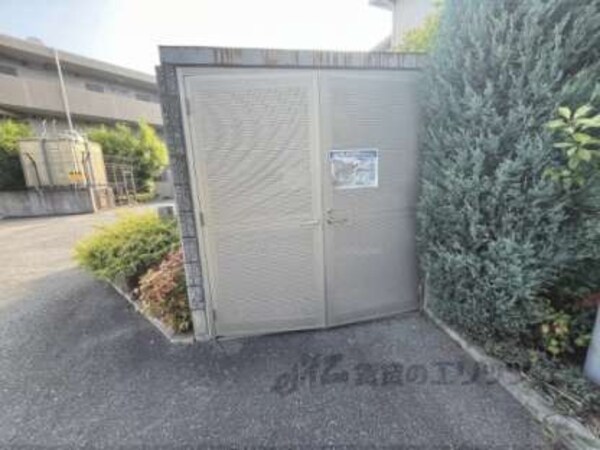 ゴミ置き場