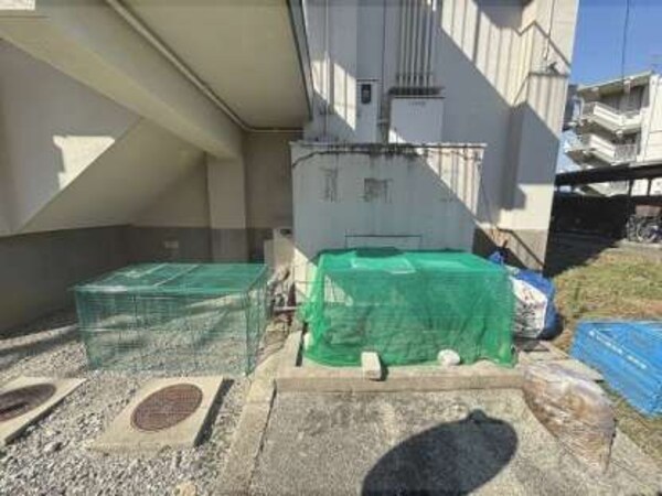 ゴミ置き場