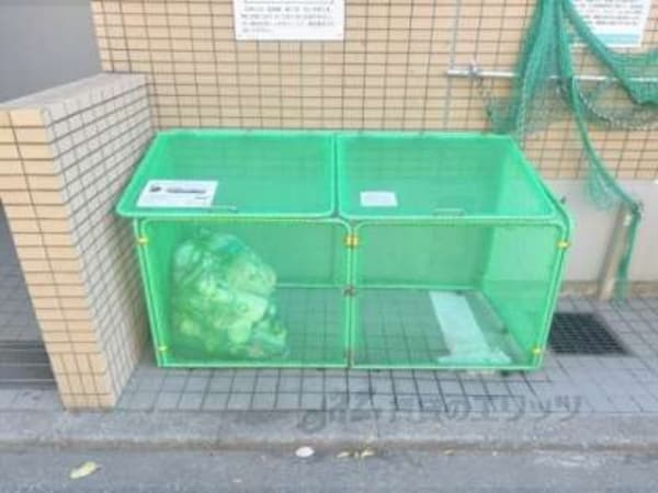ゴミ置き場