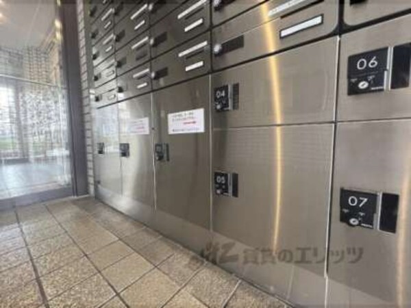 宅配ボックス