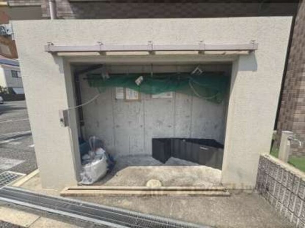 宅配ボックス