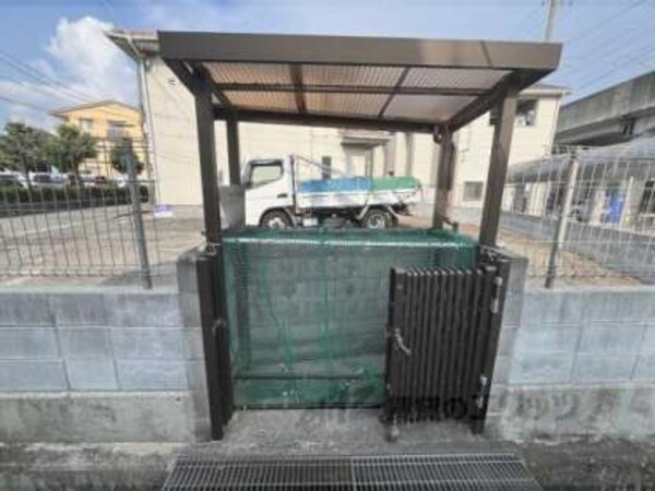 ゴミ置き場