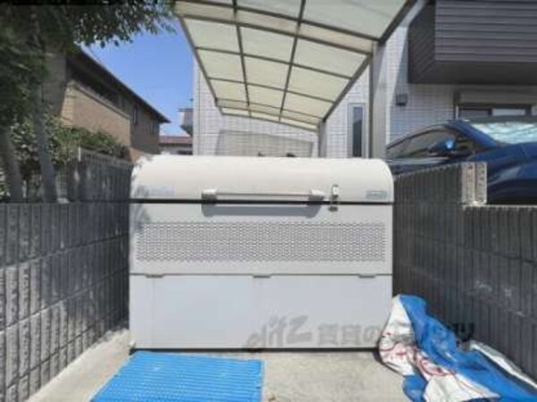 ゴミ置き場