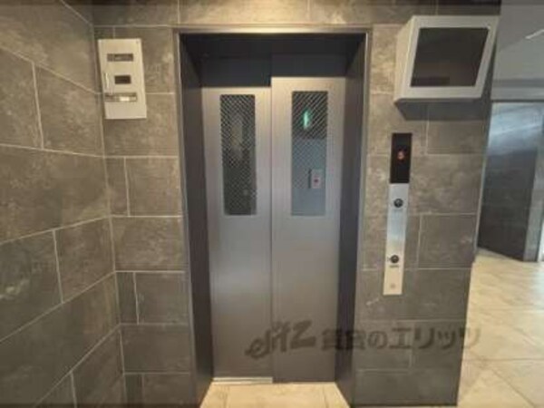 エレベーター