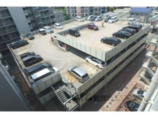 駐車場(立体駐車場)