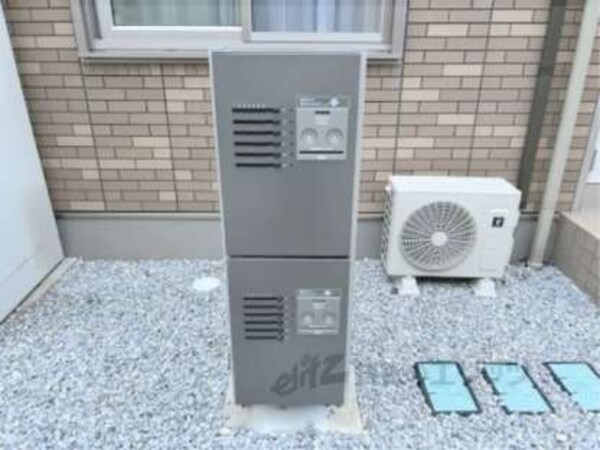 宅配ボックス