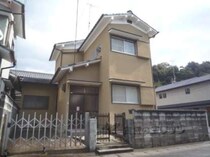 山陰本線<嵯峨野線> 嵯峨嵐山駅 2階建 築55年の外観写真