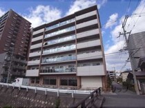 アベニールの外観写真