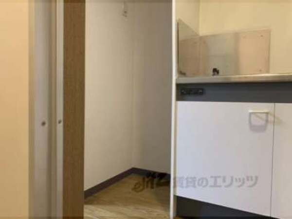 冷蔵庫置場