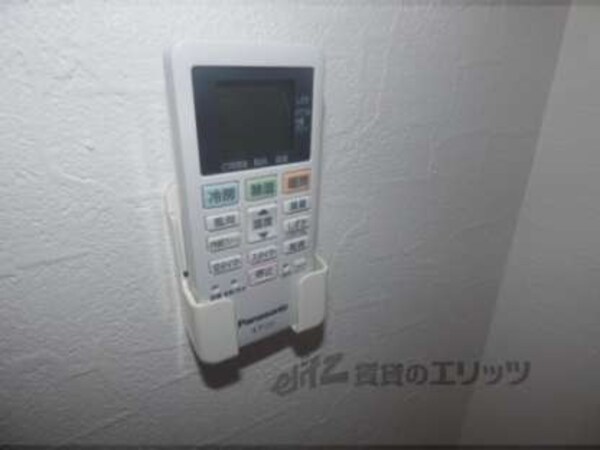 エアコンリモコン