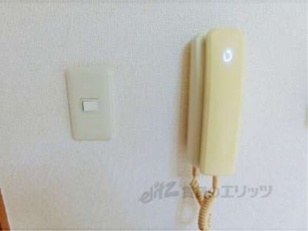 インターホン