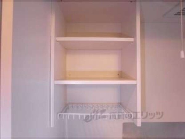 キッチン上収納