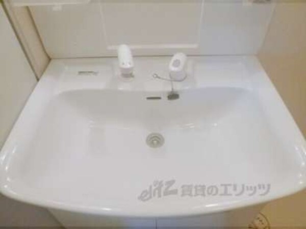 洗面所(シャンプードレッサー付です♪)