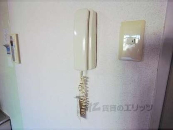 インターホン