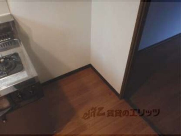 冷蔵庫置場