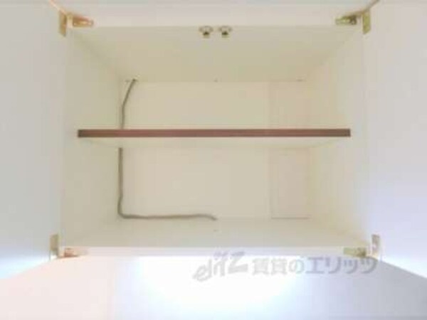 上部収納