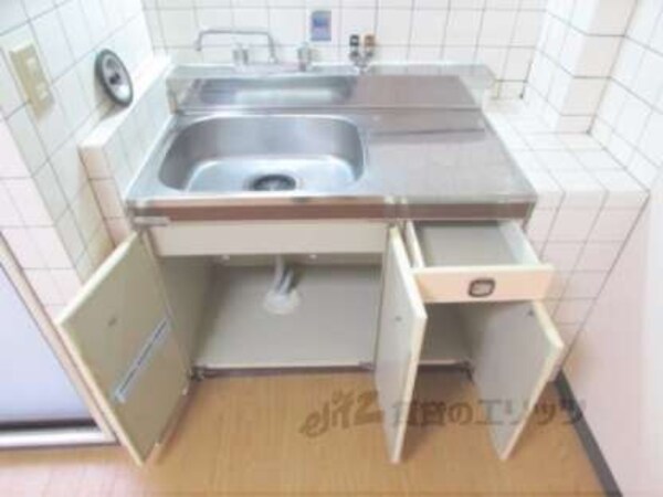 キッチン下部収納