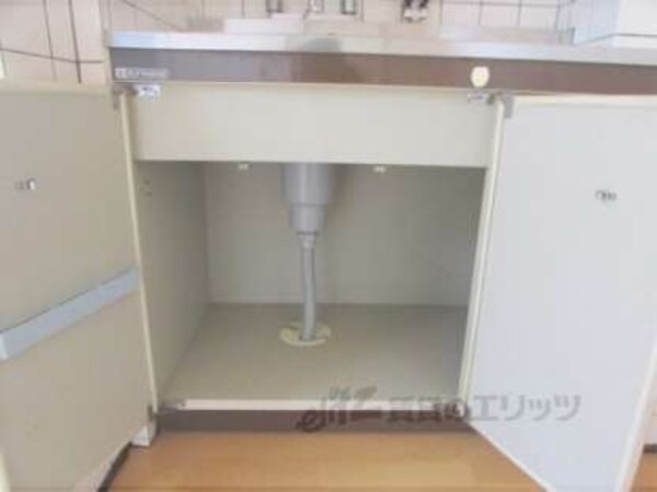 キッチン下部収納