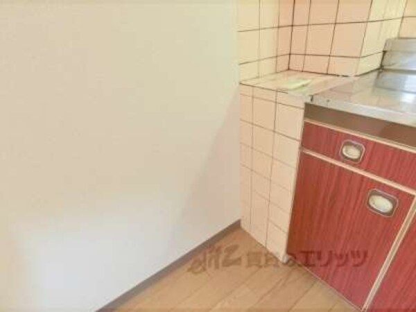 冷蔵庫置場
