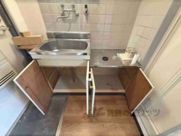 下部収納
