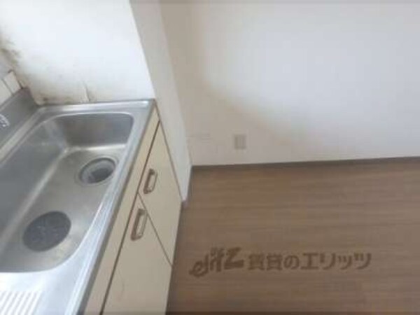 冷蔵庫置場