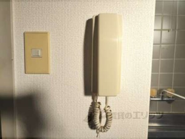 インターホン受話器