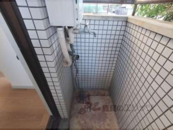 洗濯機置場