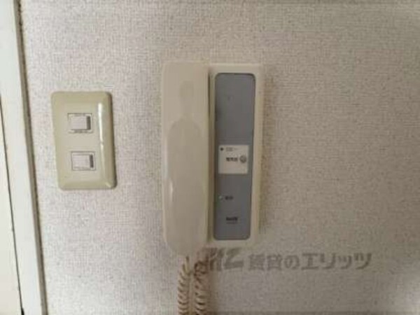 インターホン