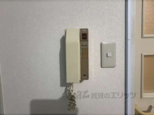 インターホン