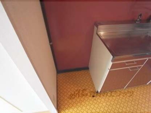 冷蔵庫置場