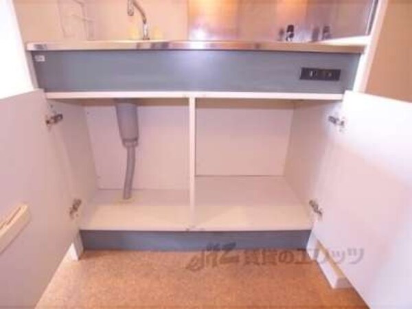 収納(中身も充実していますね。)