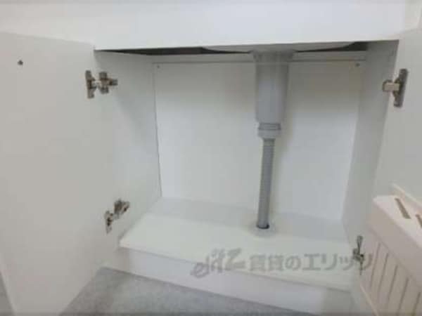 キッチン下収納